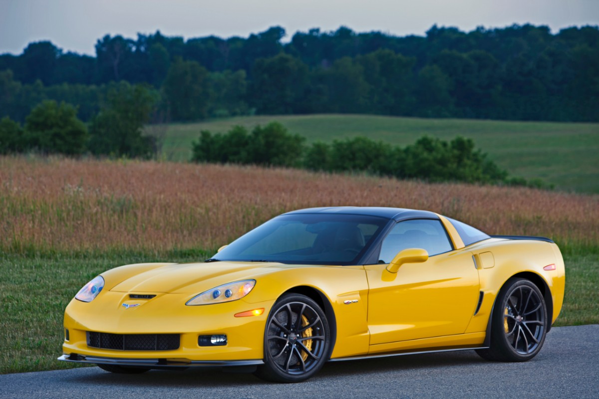 Driven: Corvette Z06 – Infinite-Garage