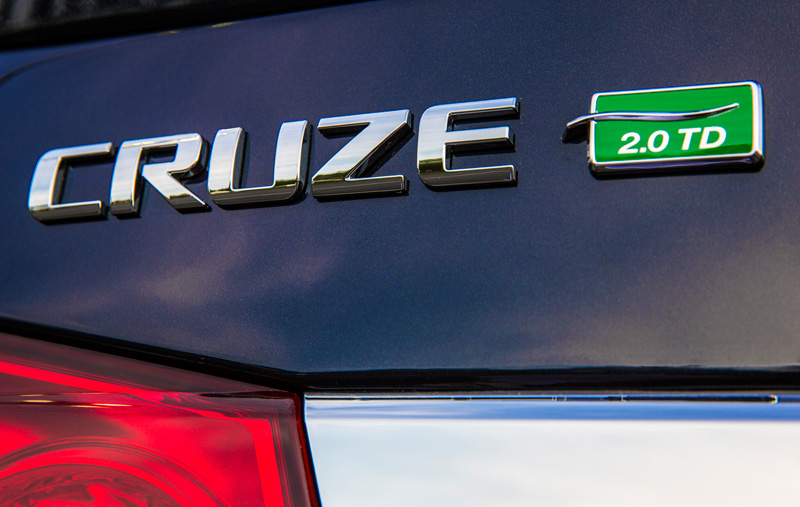 Cruze badge